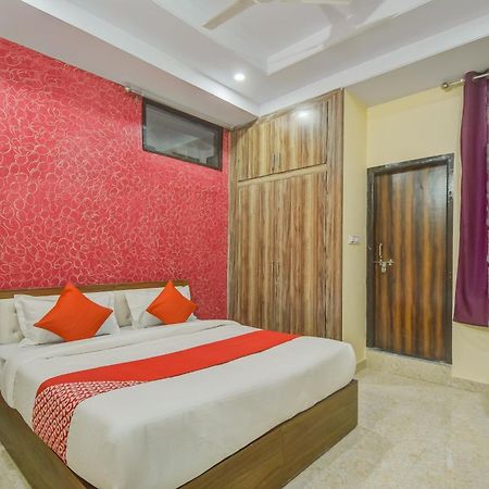 Hotel O Royal Blue Джайпур Екстериор снимка